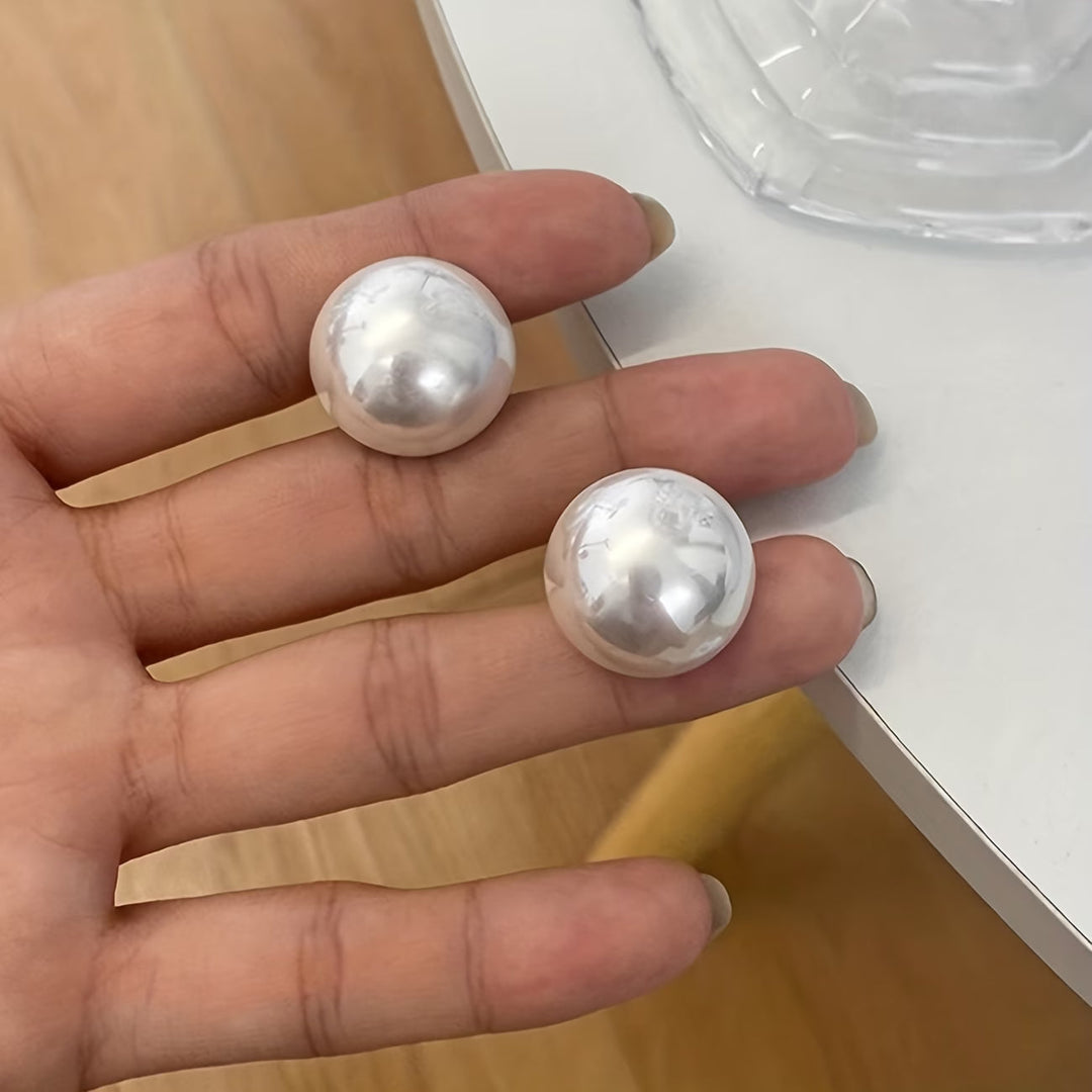 The Statement Pearl Stud Earrings