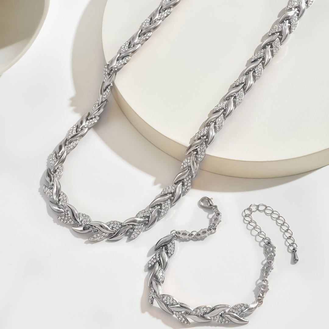 Sophisticated Fishtail Jewelry Set