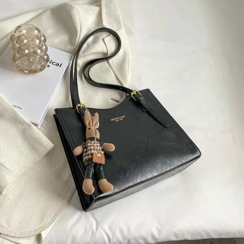 Lena | Vintage Shoulder Bag