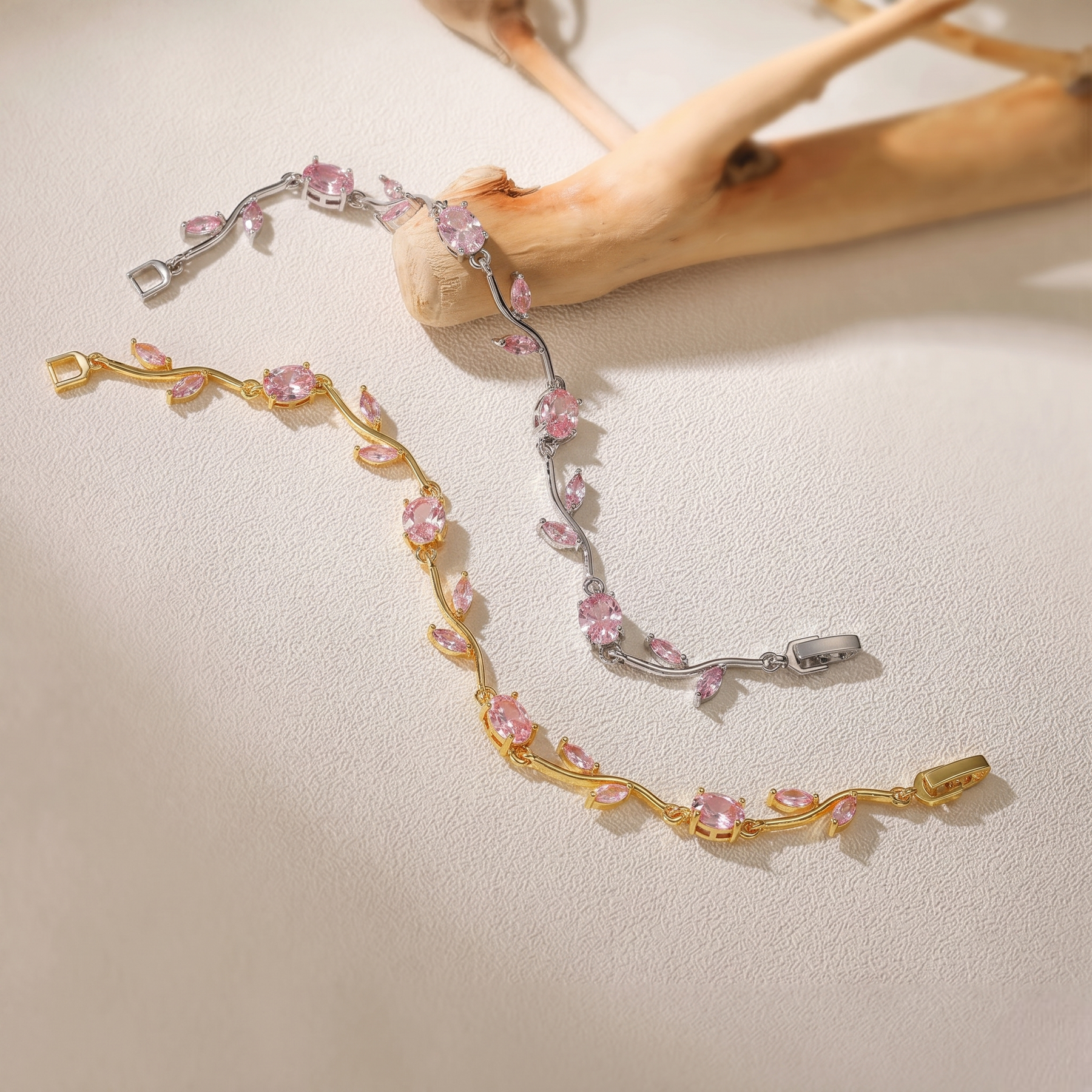 Aura Tulip Bracelet