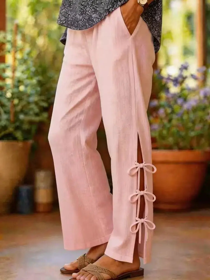 Lyka | Relaxed Wide-Leg Trousers with Side Slits