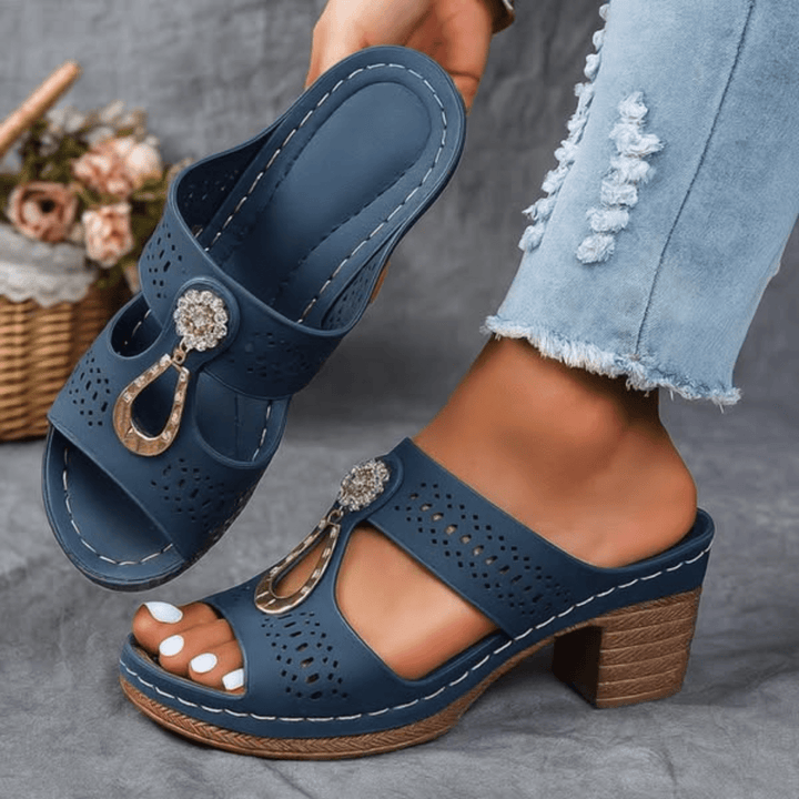 Faith | Chic and Comfortable Support Sandals