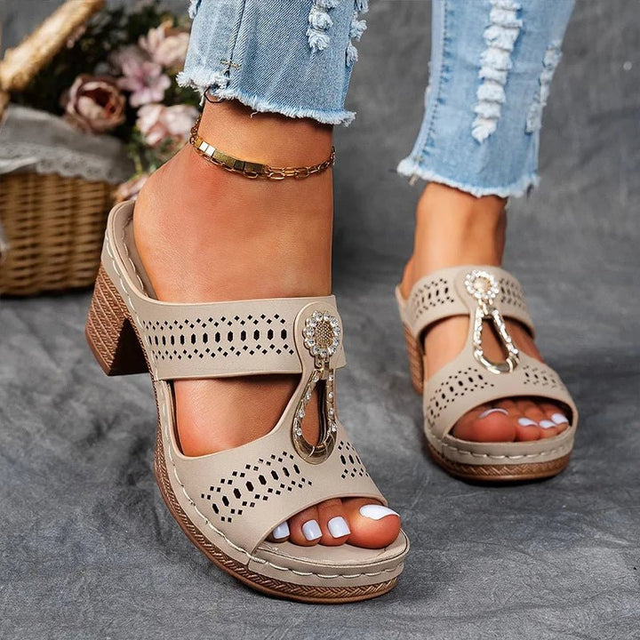 Faith | Chic and Comfortable Support Sandals